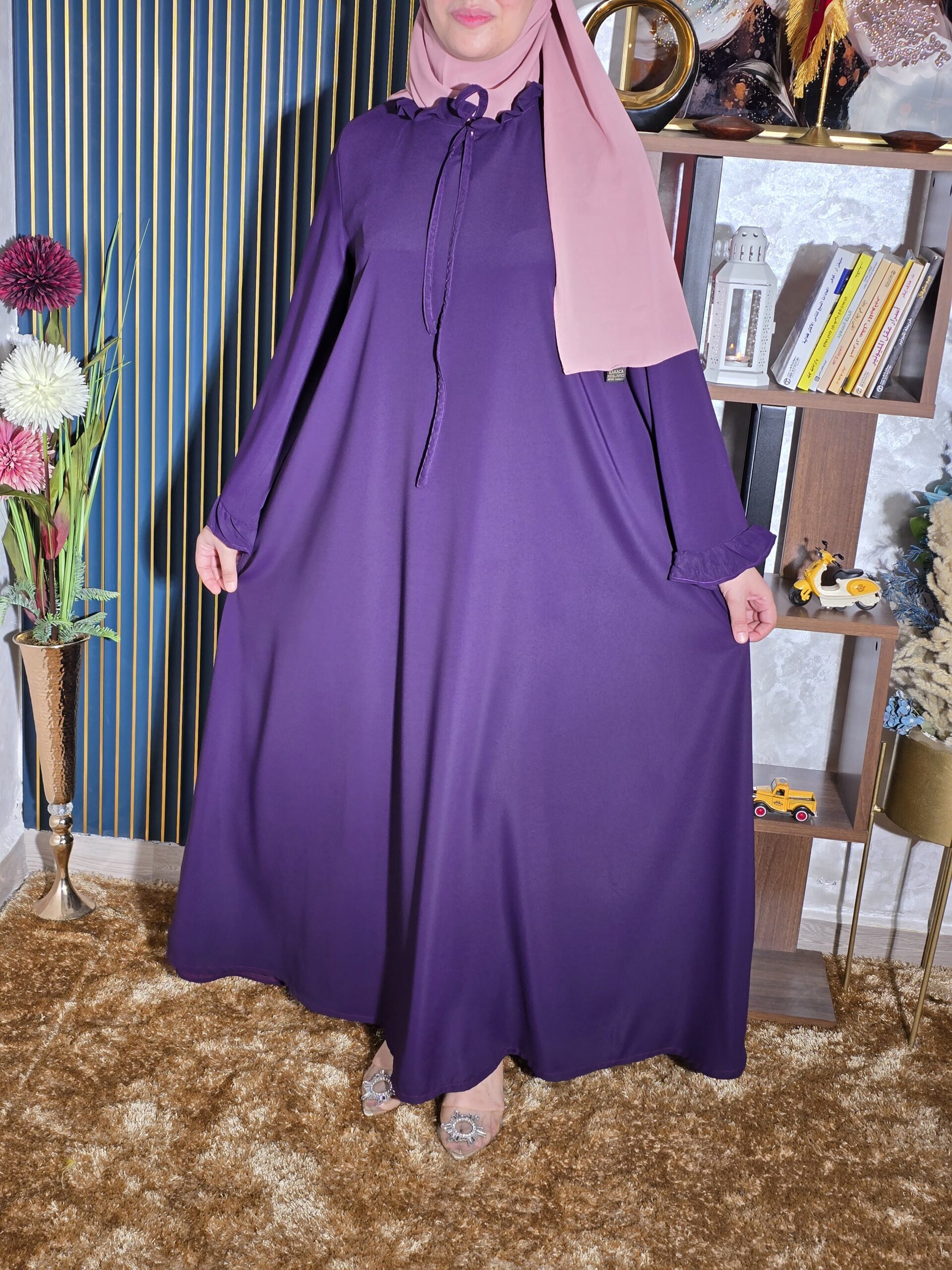 عباية كلوش توب كريب 150 كراماج عباية كلوش توب كريب 150 كراماج